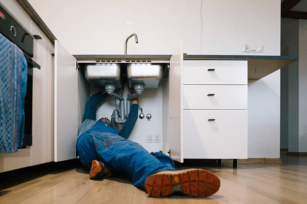 Professional Drain Cleaning technician working in Farmersville, CA